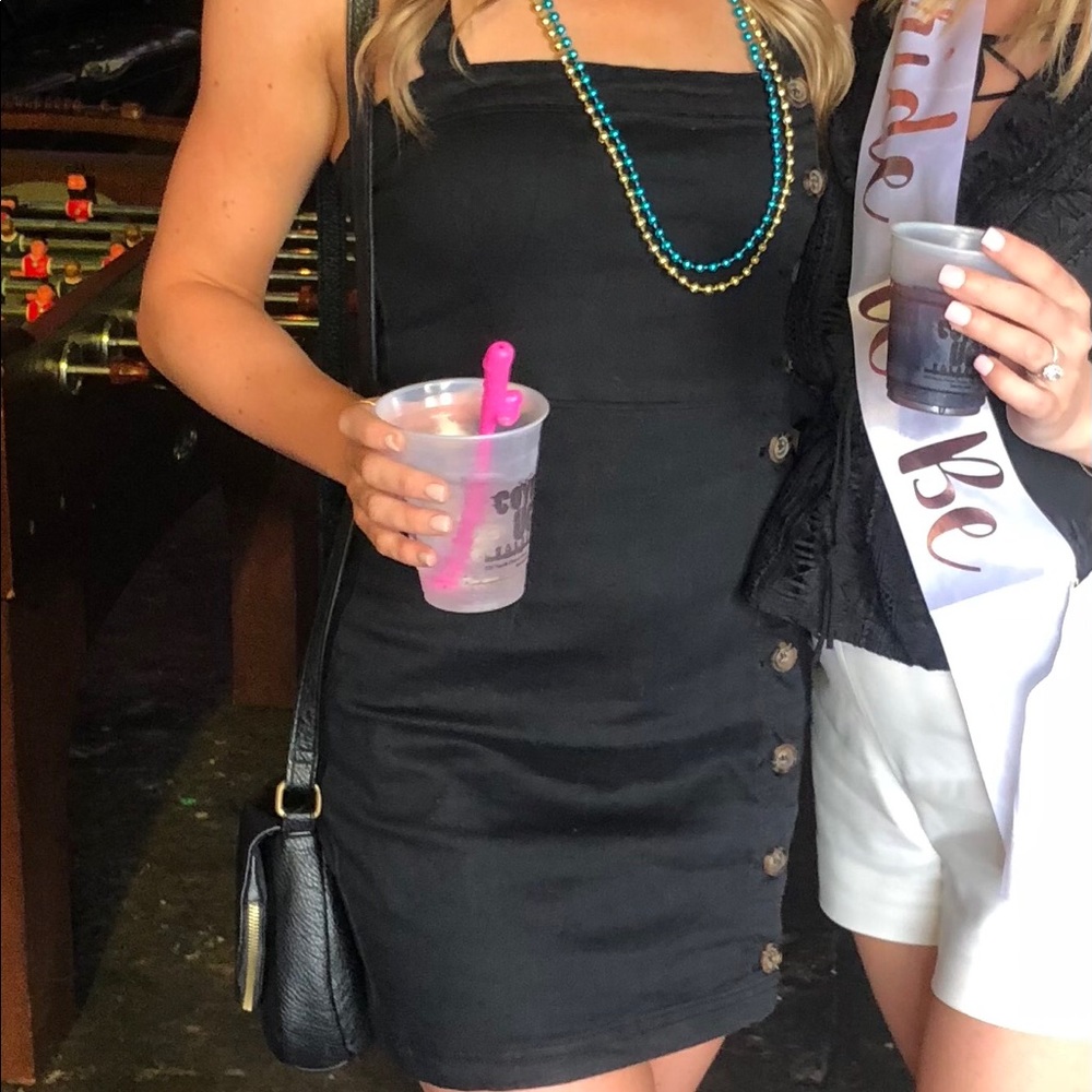 Forever 21 black dress with buttons